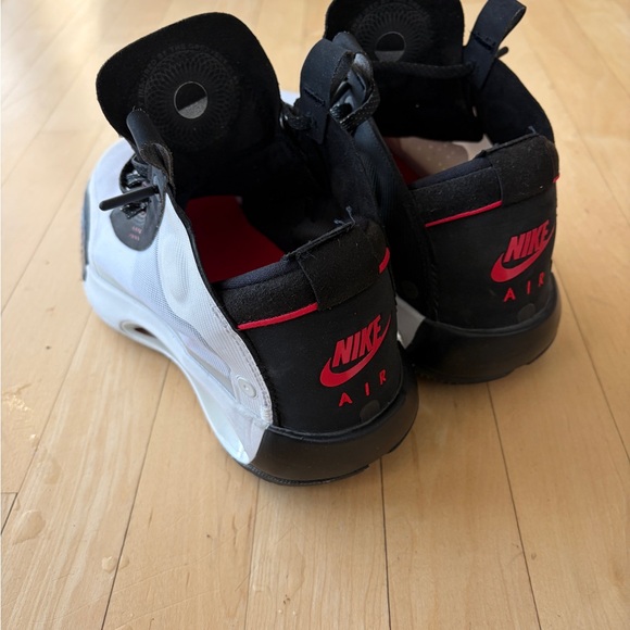Jordan’s 34 Men’s 9.5 main image 10